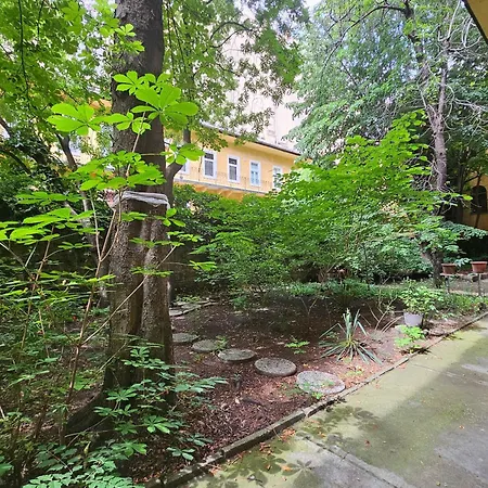 Cityvibes Studio For 4