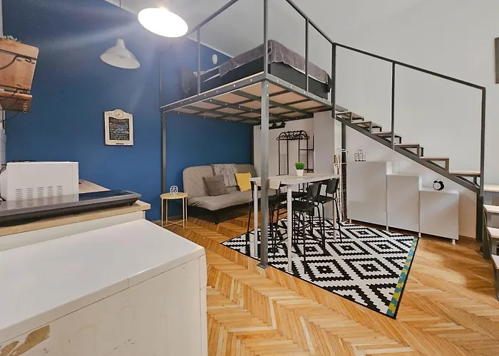 Cityvibes Studio For 4 アパート ブダペスト